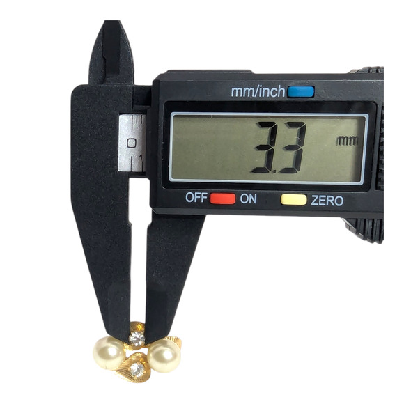 Vtg Dainty Gold Tone Pearl Cluster Clip On Earrings - Picture 2 of 7